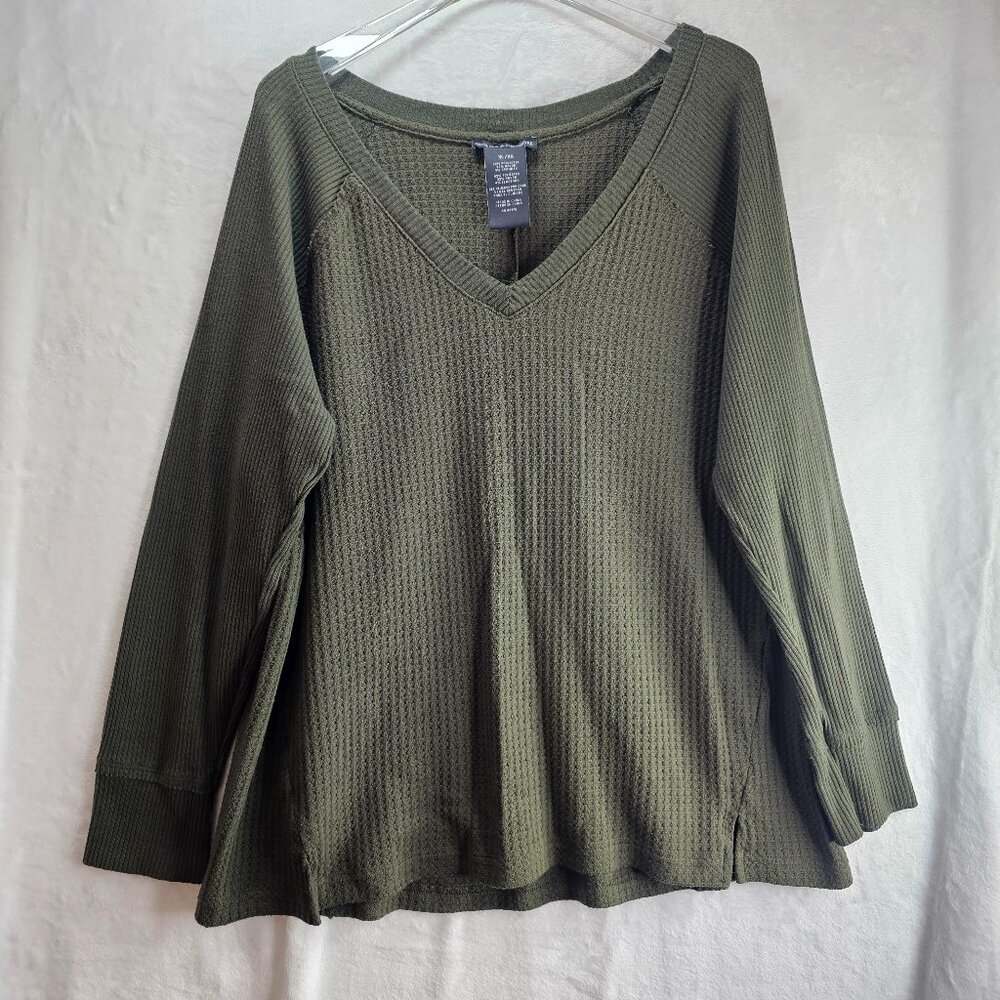 Chelsea & Theodore Waffle Knit Top Women's XL Olive V-Neck Long Sleeve Casual